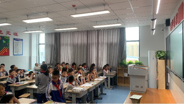 以質(zhì)立信，向光而行｜維格教育照明以品質(zhì)守護(hù)校園光環(huán)境